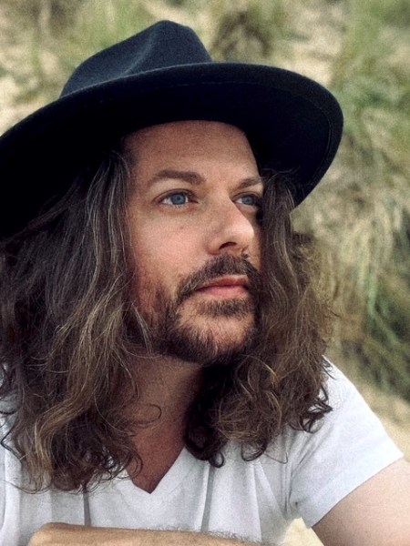 Leon Mitchell on Imagination, Resilience, and Finding the Extraordinary in the&nbsp;Ordinary