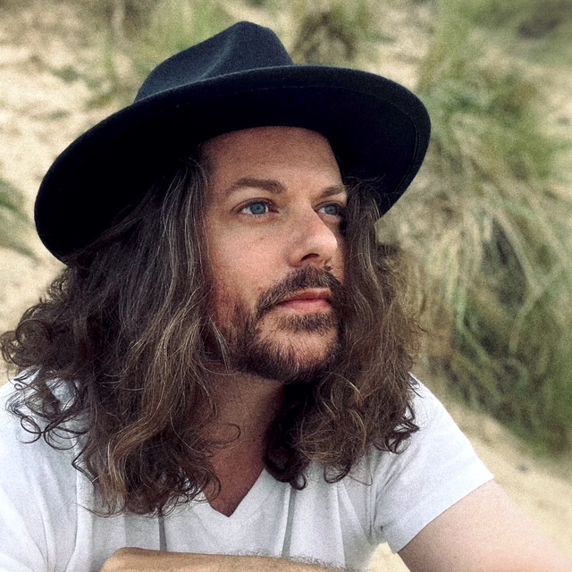 Leon Mitchell on Imagination, Resilience, and Finding the Extraordinary in the&nbsp;Ordinary